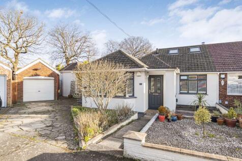 4 bedroom semi-detached bungalow for sale