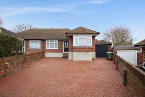3 bedroom semi-detached bungalow for sale