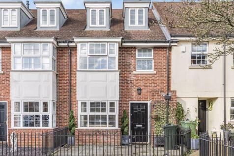 Williams Way, Bexley Park 3 bed terraced house for sale