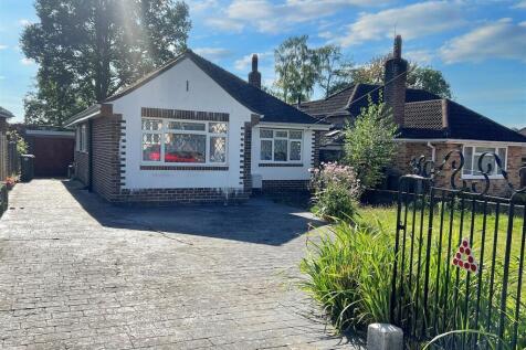 3 bedroom detached bungalow for sale