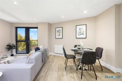 Nether Street, London, N3 2 bed apartment for sale