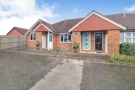 1 bedroom bungalow for sale
