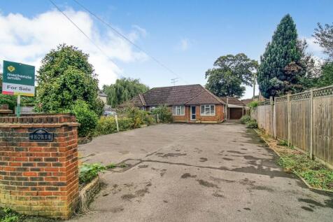 Stratford Road, Guildford GU12 3 bed bungalow for sale