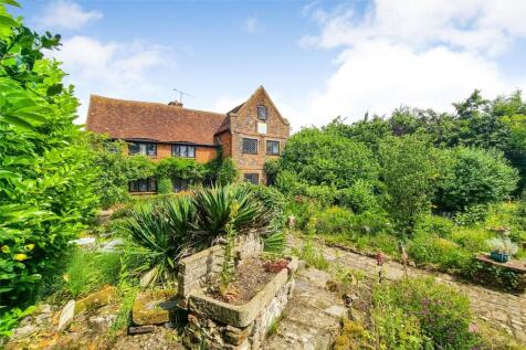 Ash Street, Guildford GU12 5 bed detached house for sale