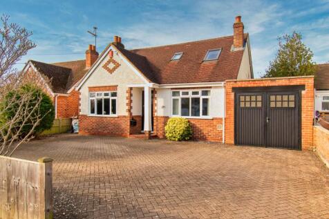 Hillside Road, Earley, Reading 5 bed detached house for sale