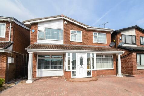 4 bedroom detached house for sale