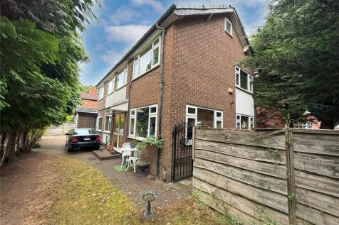 6 bedroom detached house for sale