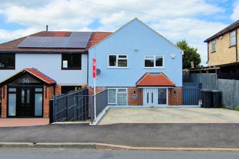 3 bedroom semi-detached house for sale