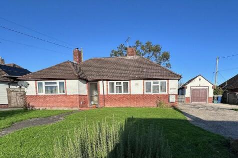 Wavering Lane East Gillingham 3 bed detached bungalow for sale