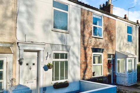 Grovehill Road, Beverley, HU17 0JG 2 bed terraced house for sale