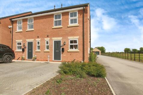 Bluebell Drive, Leven, Beverley, HU17... 3 bed semi