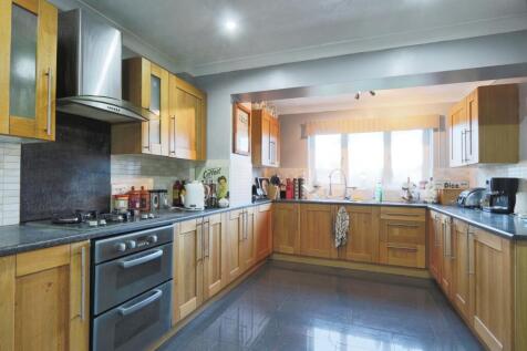 Apple Tree Walk, Cottingham,HU16 4QQ 4 bed detached house for sale