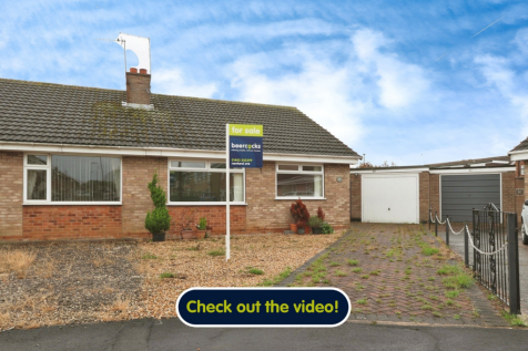 2 bedroom semi-detached bungalow for sale