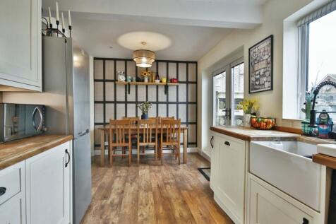 Galfrid Road, Bilton, Hull, HU11 4EJ 3 bed terraced house for sale