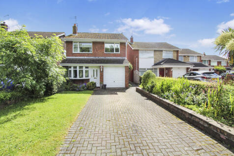 Off Smithy Lane, Wrexham 4 bed detached house for sale
