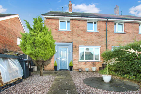 2 bedroom semi-detached house for sale