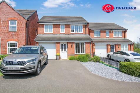 Clifton Avenue, Brymbo, Wrexham 3 bed detached house for sale