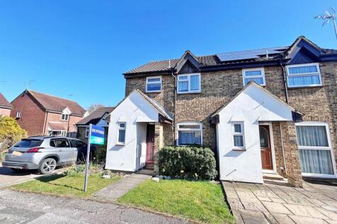 Chalkdown, Stevenage, Herts, SG2 7BN 3 bed semi
