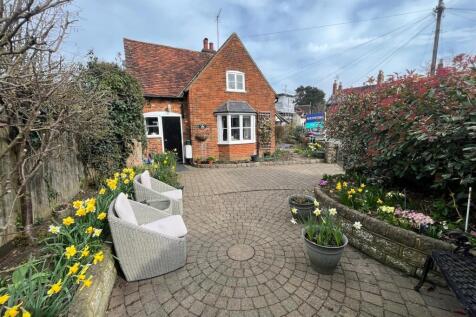 Church Lane, Old Town, Stevenage 2 bed house for sale