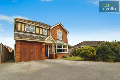 Hampstead Park, Grimsby DN33 4 bed detached house for sale