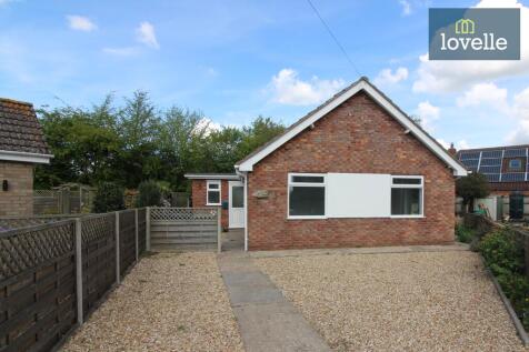 2 bedroom detached bungalow for sale