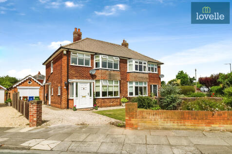 Rosaire Place, Grimsby DN33 3 bed semi