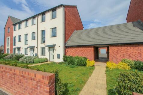 3 bedroom end of terrace house for sale