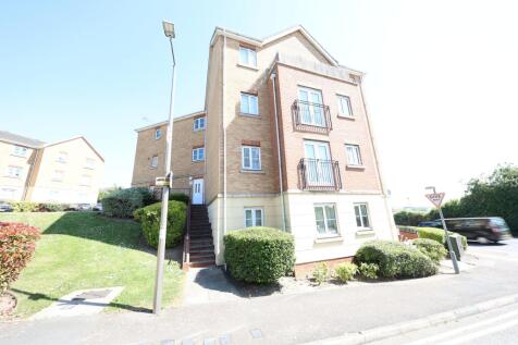 Coniston Avenue, Purfleet on Thames 2 bed apartment for sale