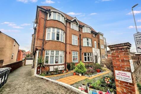 Upperton Road, Eastbourne 2 bed flat for sale