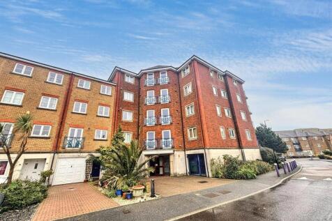 St. Kitts Drive, Eastbourne 2 bed flat for sale