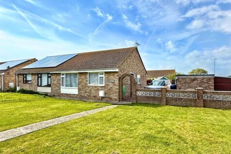 2 bedroom semi-detached bungalow for sale