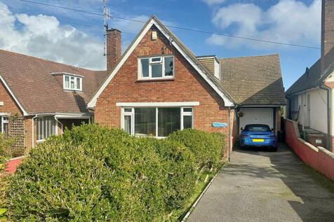 Willingdon Park Drive, Eastbourne 4 bed detached house for sale