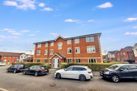 Broad Oak Close, Eastbourne 2 bed flat for sale