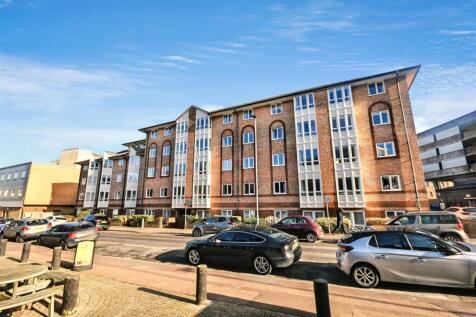 Trinity Place, Eastbourne 1 bed retirement property for sale