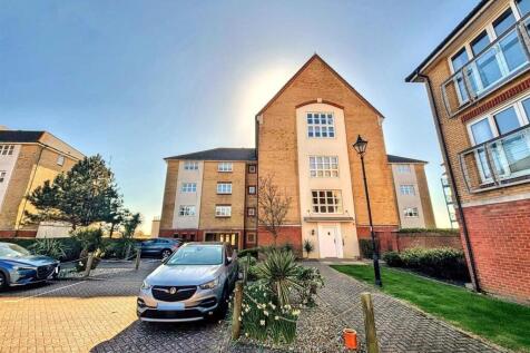 Caroline Way, Eastbourne 2 bed flat for sale