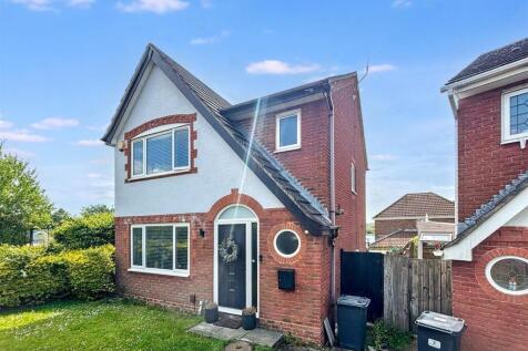Beaulieu Drive, Stone Cross, Pevensey 3 bed detached house for sale