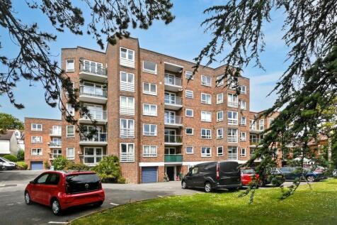 Arundel Road, Eastbourne 1 bed flat for sale