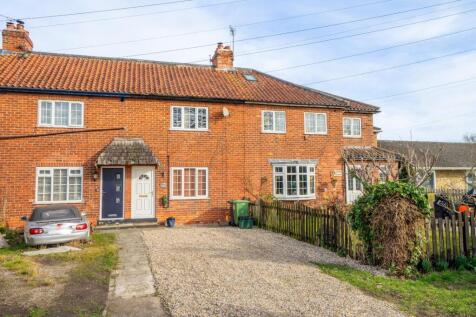 Algarth Terrace, Elvington, York 3 bed cottage for sale