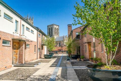 Stonegate Court, Blake Street, YORK 1 bed apartment for sale