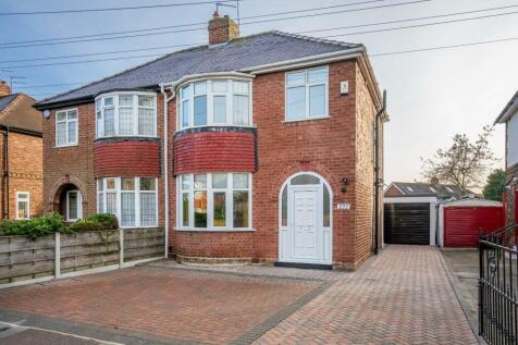 Hamilton Drive West, Holgate, York 3 bed semi