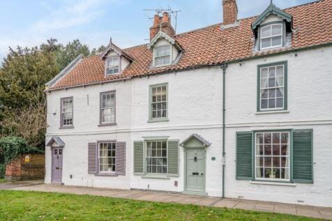 Water End, York 2 bed cottage for sale