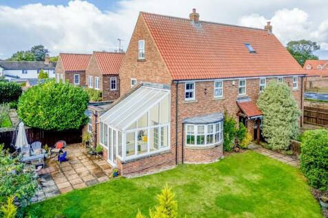 Well House Close, Long Marston, York 5 bed detached house for sale