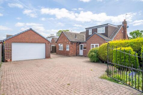 Moor Lane, York 5 bed detached house for sale