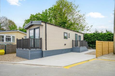 1 bedroom park home for sale