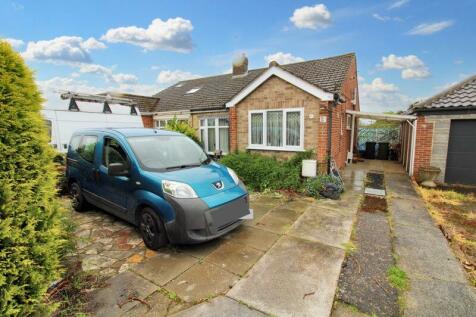 2 bedroom semi-detached bungalow for sale