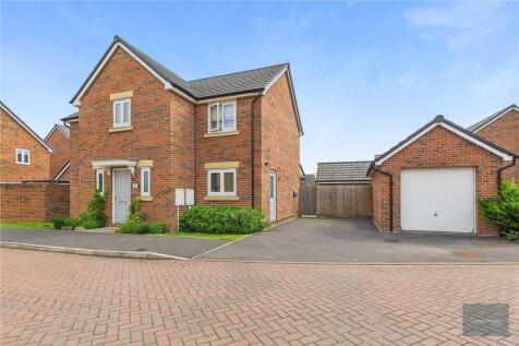Rennie Crescent, Melksham SN12 4 bed detached house for sale