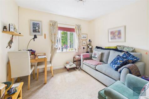 Wharf Court, Melksham SN12 2 bed apartment for sale