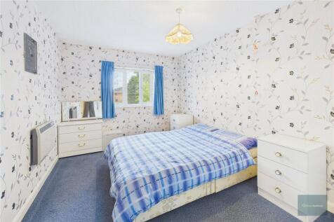 Wharf Court, Melksham SN12 2 bed apartment for sale