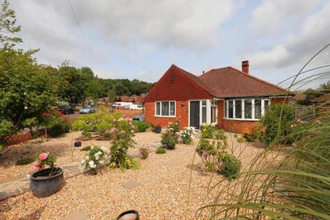 Littlepark Avenue, Bedhampton, Havant 3 bed detached bungalow for sale