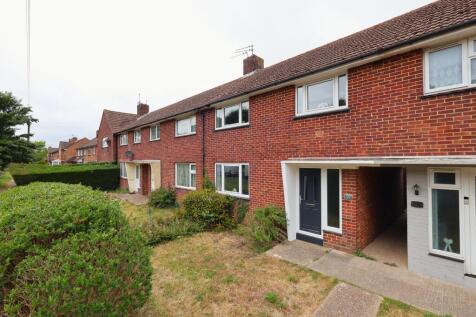 Crossland Drive, Havant 3 bed terraced house for sale